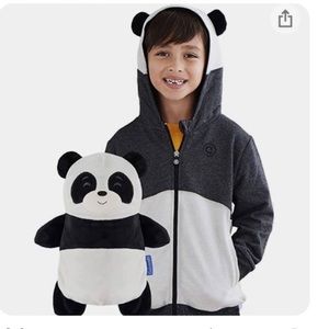 NWT Papo Panda Cubcoat, size 8.